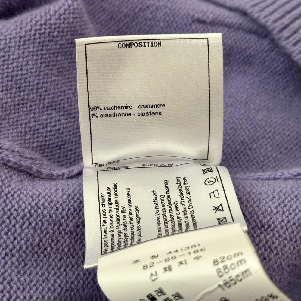 Chanel Cashmere Cardigan Short Sleeve Sweater Logo Lion Buttons Purple Size 36 - Picture 8 of 8